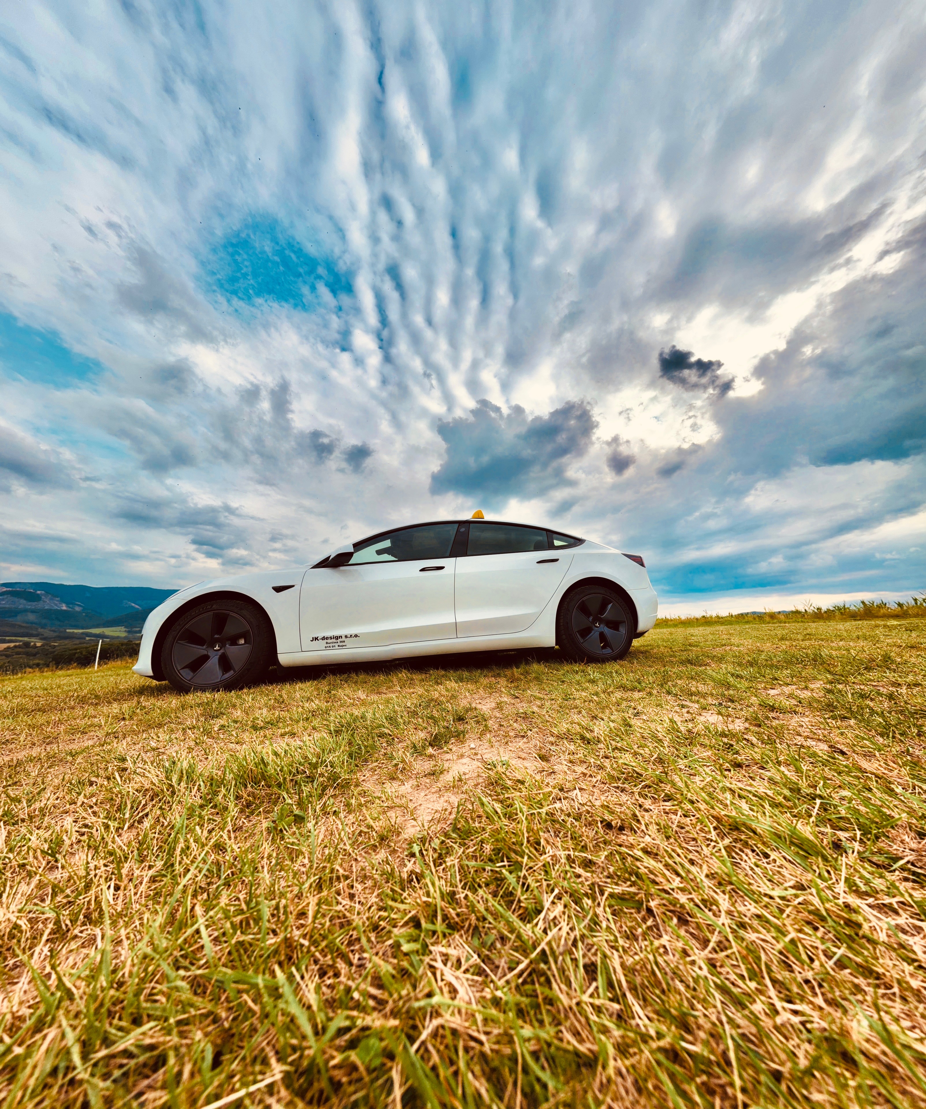 Tesla Model 3 Taxi Žilina – obrázok 3